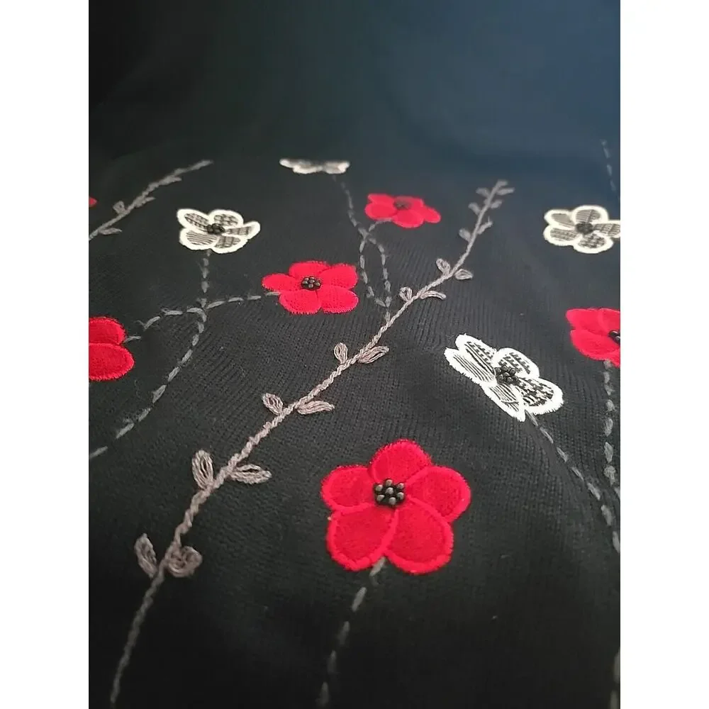 Alfred Dunner Black Embroidered Floral Beaded‎ Pullover Sweater Womans Size XL